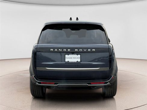 New 2026 Land Rover Range Rover SE image 4