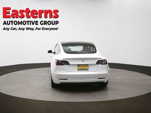 Used 2021 Tesla Model 3 Standard Range Plus image 36