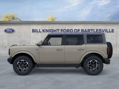 New 2025 Ford Bronco Outer Banks image 4