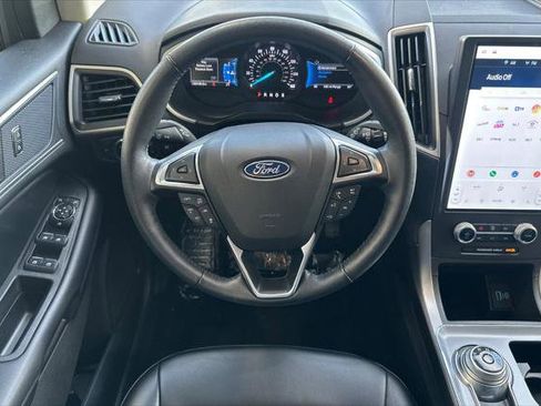 Used 2021 Ford Edge SEL image 13