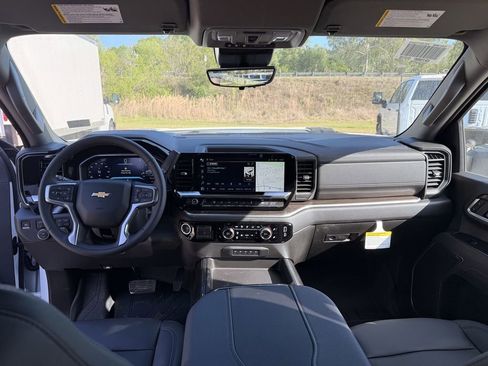 New 2026 Chevrolet Silverado 3500 LT w/ All Star Edition AWD/4WD image 16