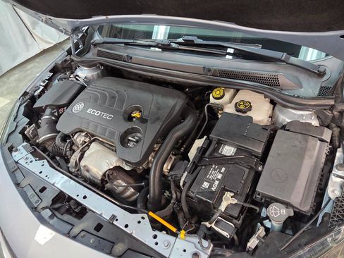 Used 2018 Buick Cascada Premium FWD image 7