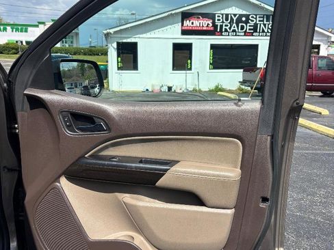 Used 2015 GMC Canyon SLT RWD image 32