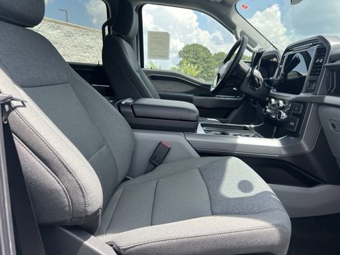 New 2025 Ford F150 XLT w/ Equipment Group 302A MID image 5