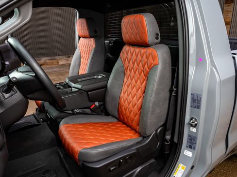 Used 2025 GMC Sierra 1500 Pro w/ Convenience Package image 25