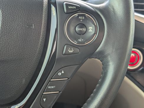 Used 2019 Honda Ridgeline RTL-E image 25