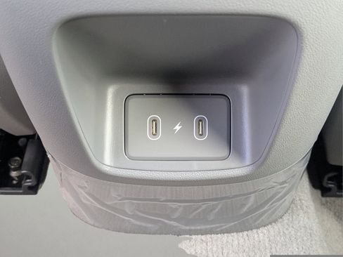 Used 2025 Hyundai Elantra Sport FWD image 26