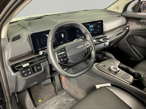 New 2026 Kia Sportage SX Prestige AWD/4WD image 16