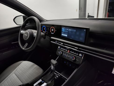 New 2026 Hyundai Santa Cruz SE image 4