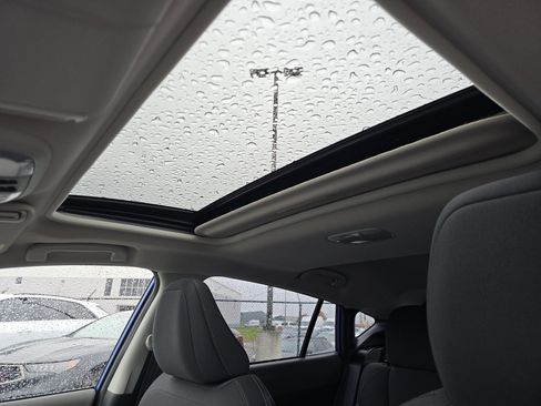 Certified 2025 Subaru Crosstrek 2.5i Premium image 9