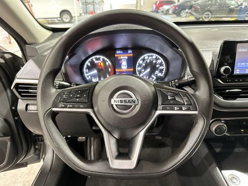 Used 2021 Nissan Altima 2.5 S image 11