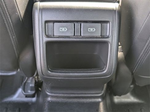 Used 2022 Honda Accord Sport image 9