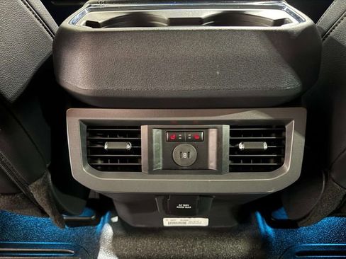 Used 2026 Ford F250 Lariat w/ FX4 Off-Road Package image 20