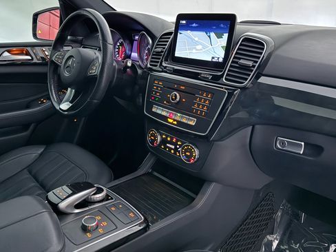 Used 2019 Mercedes-Benz GLE 400 GLE400 4MATIC w/ Premium 1 Package image 26