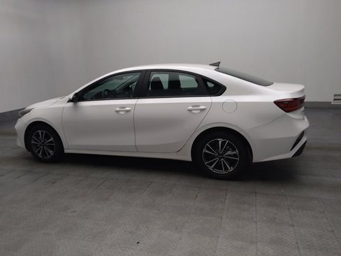 Used 2024 Kia Forte LXS FWD image 3
