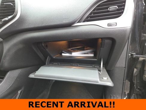 Used 2015 Jeep Cherokee Trailhawk w/ Cold Weather Group image 45