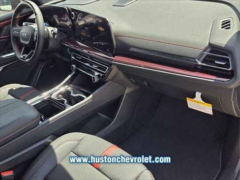 New 2026 Chevrolet Traverse RS FWD image 21