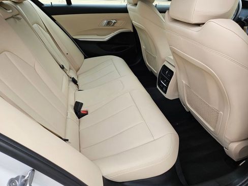 Used 2020 BMW 330i xDrive Sedan w/ Convenience Package AWD/4WD image 21