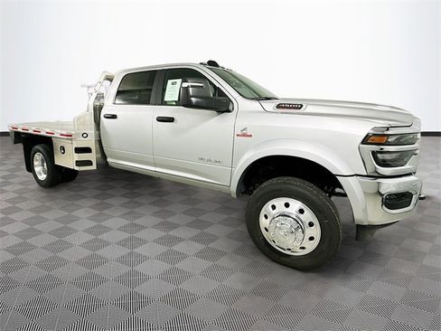 New 2026 RAM 4500 Tradesman image 3