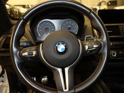 Used 2017 BMW M2 RWD image 36