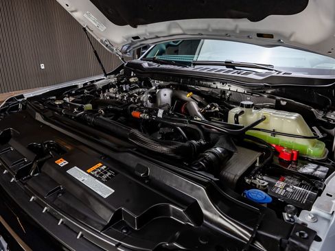 Used 2026 Ford F250 Platinum image 40