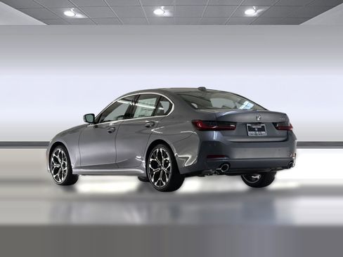 New 2026 BMW 330i Sedan w/ Convenience Package RWD image 3