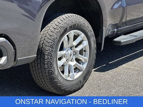 Used 2022 Chevrolet Silverado 1500 RST AWD/4WD image 6