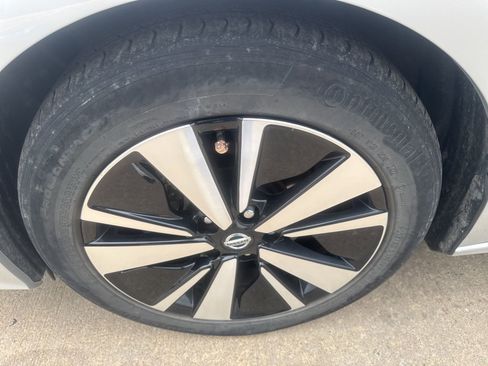 Used 2022 Nissan Altima 2.5 SV image 8