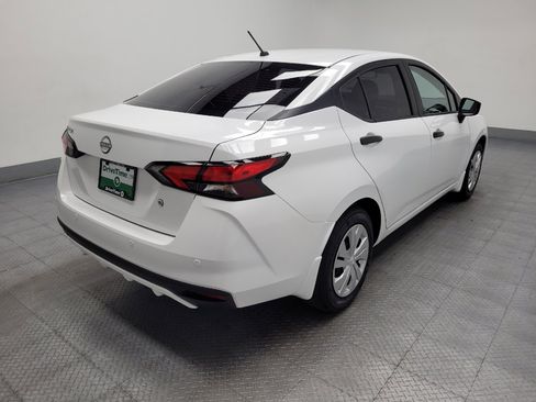 Used 2025 Nissan Versa S w/ Trunk Package FWD image 9