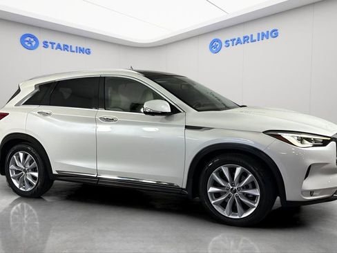 Used 2019 INFINITI QX50 Essential w/ Premium Heat Package image 12