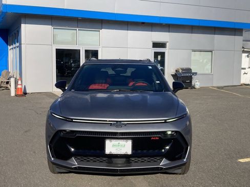 New 2025 Chevrolet Equinox EV RS w/ Convenience Package II image 2