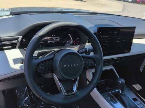 New 2026 MAZDA CX-5 Preferred AWD/4WD image 9