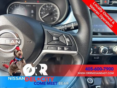 Used 2025 Nissan Versa SV w/ Trunk Package FWD image 16