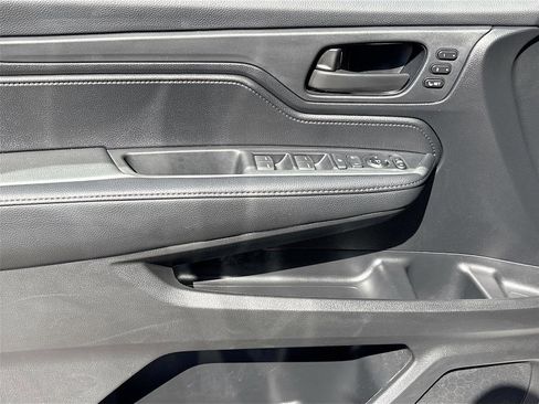 Certified 2025 Honda Odyssey Sport-L image 20
