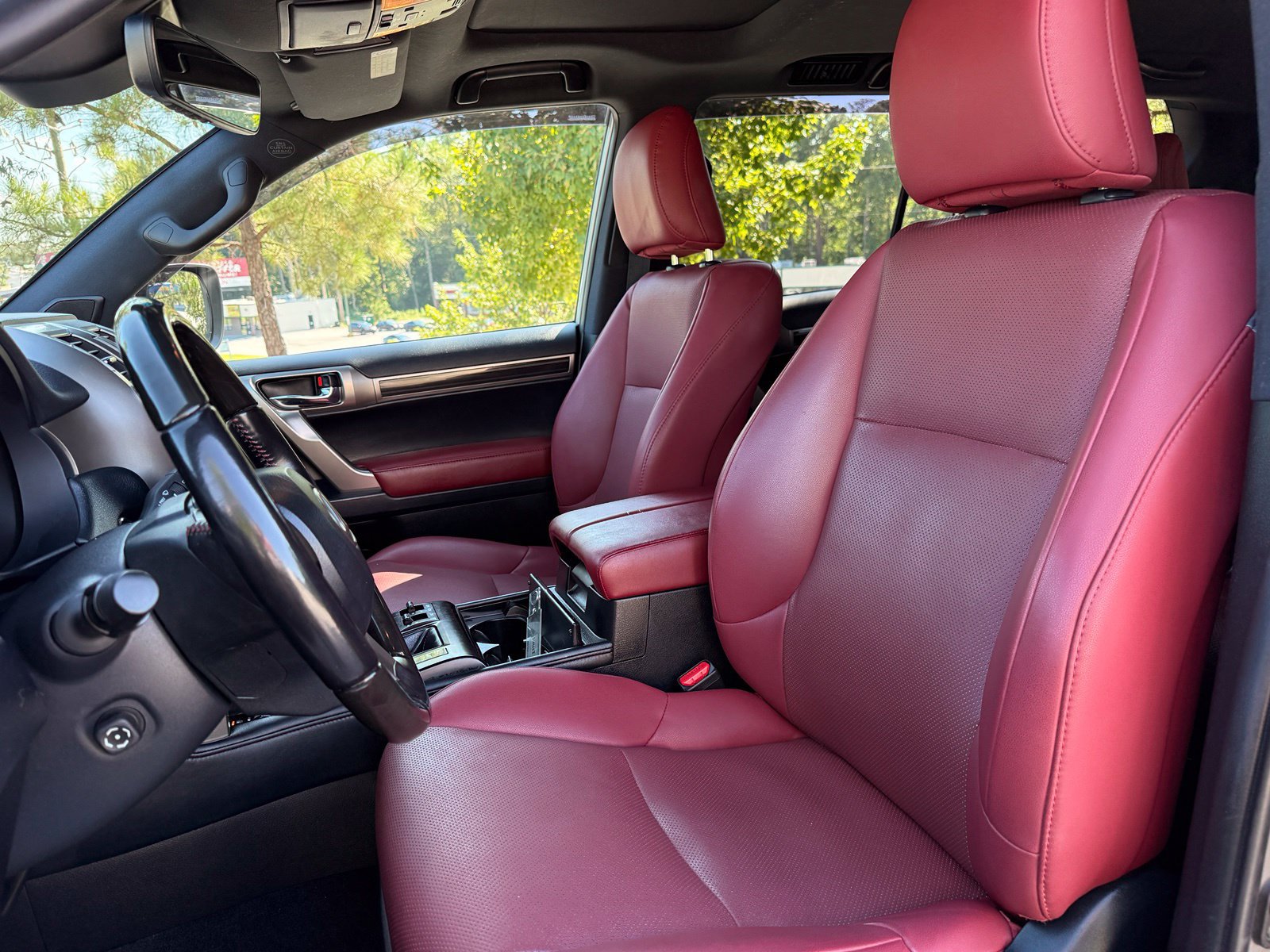 Used 2021 Lexus GX 460 Premium w/ Accessory Package AWD/4WD image 37