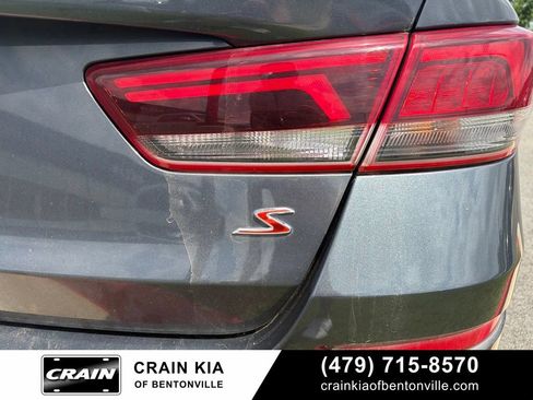 Used 2020 Kia Optima S FWD image 6