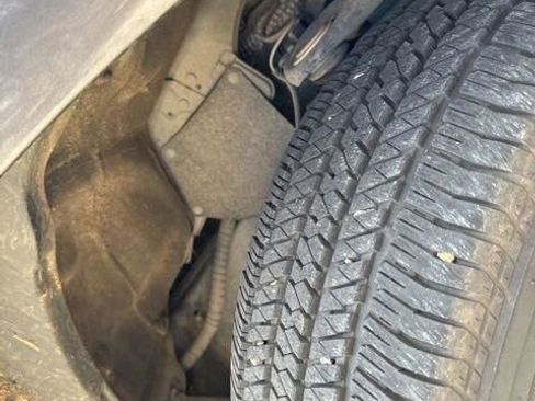 Used 2016 Toyota Tundra Limited w/ Limited Premium Package image 11