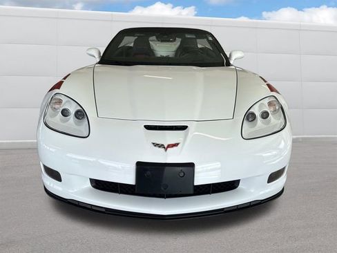 Used 2010 Chevrolet Corvette Grand Sport w/ Preferred Equipment Group RWD image 11