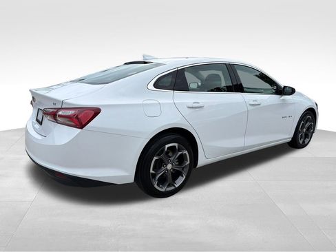Used 2022 Chevrolet Malibu LT FWD image 7