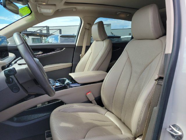 Used 2023 Lincoln Nautilus Reserve AWD/4WD image 5