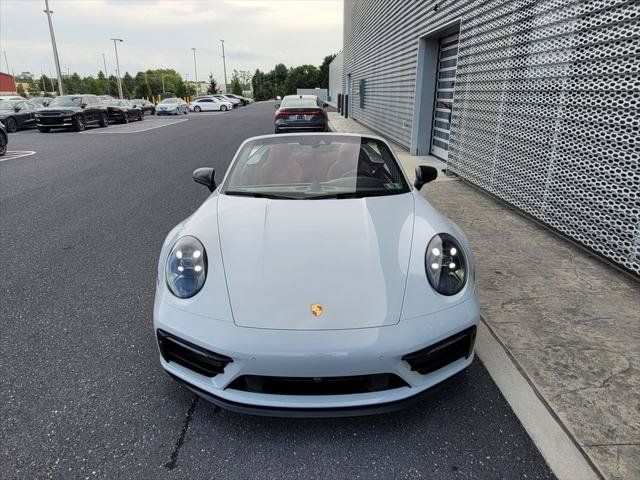 Used 2022 Porsche 911 Carrera GTS RWD image 13