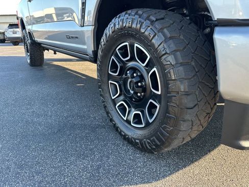 Used 2024 Ford F250 Platinum AWD/4WD image 50