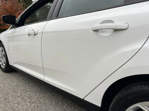 Used 2012 Ford Focus SE image 92