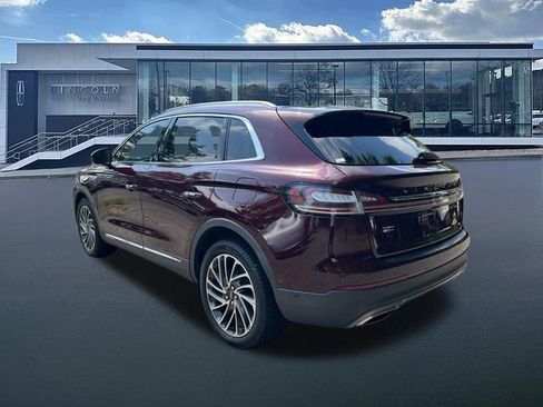 Used 2019 Lincoln Nautilus Reserve AWD/4WD image 6