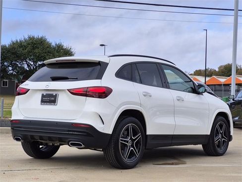 Certified 2025 Mercedes-Benz GLA 250 image 4