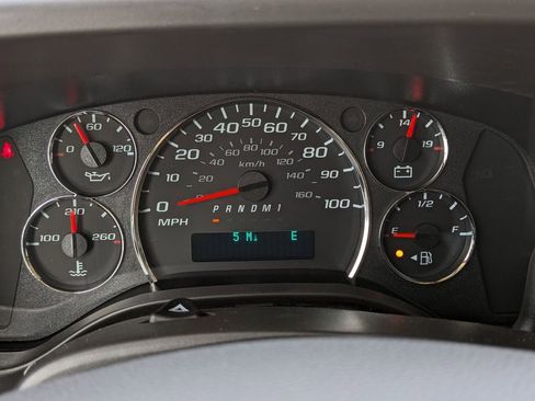 New 2026 GMC Savana 2500 w/ Driver Convenience Package image 21