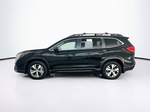 Used 2023 Subaru Ascent Premium w/ Convenience Package AWD/4WD image 4