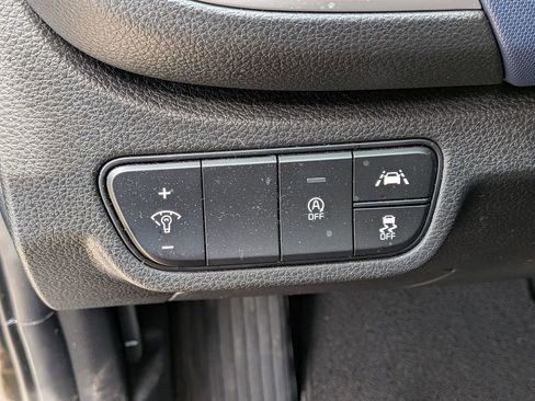 Used 2023 Kia Seltos S image 14