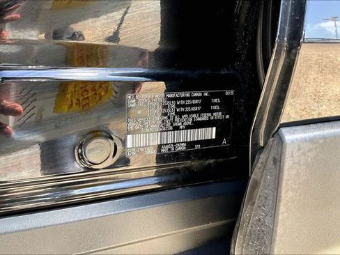 Certified 2025 Toyota RAV4 XLE FWD image 36