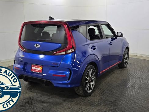 Used 2020 Kia Soul GT-Line FWD image 7